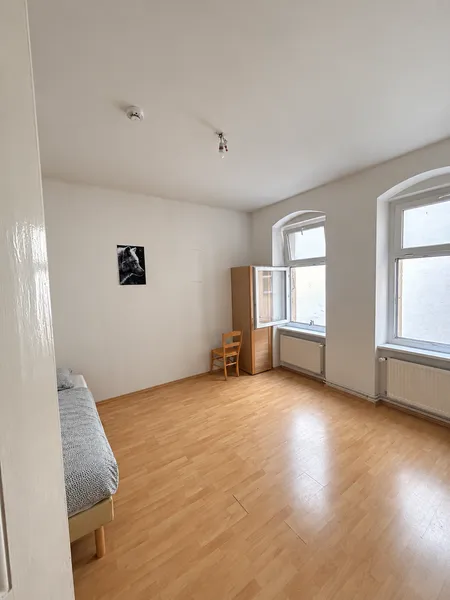 Shared room in 2 room apartment — photo 1